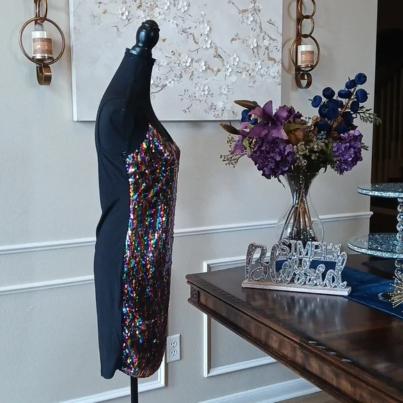 Super Sexy Multicolor Sequined Bodycon Mini Dress. Size L - Picture 8 of 17